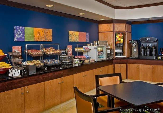 Fairfield Inn & Suites Kodak Buitenkant foto